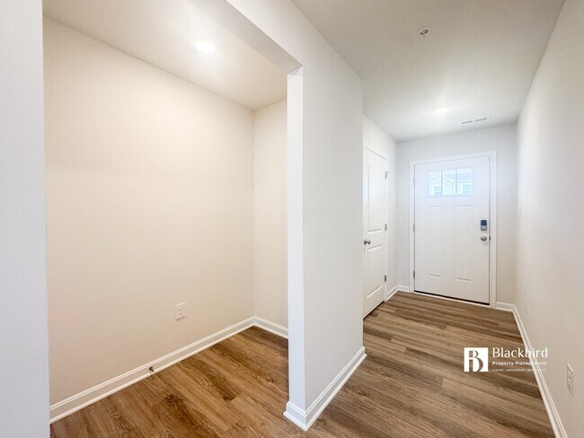 Photo - 561 Fawn Mdw Ln