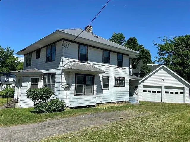 Main House - 99 E Orvis St