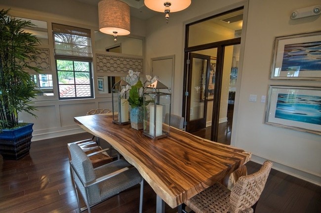 Clubroom Dining Area