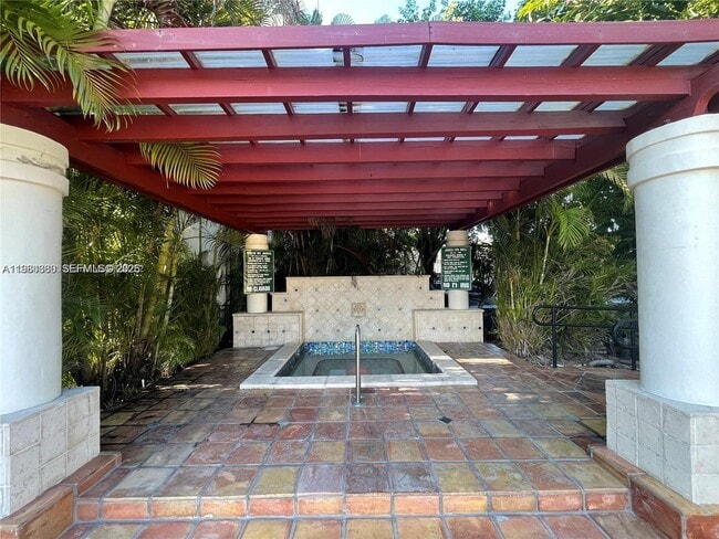 Photo - 10431 N Kendall Dr Unit D314