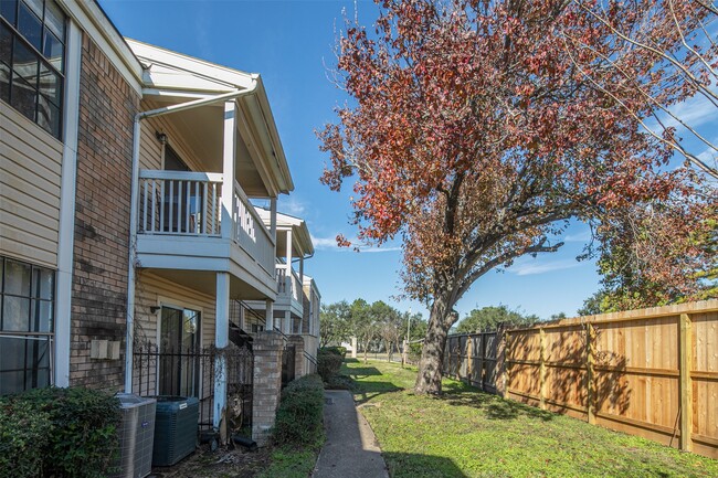 Photo - 2750 Holly Hall St Unit 714