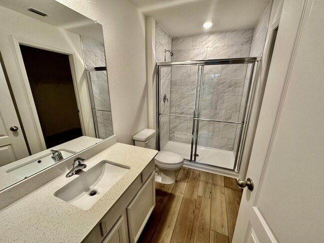 Photo - 29 Pineland Ln