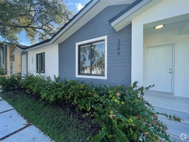 Building Photo - 3096 NW 27th St Rental