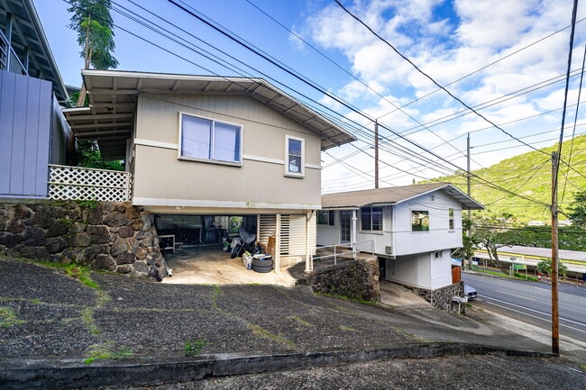 Photo - 2115 10th Ave