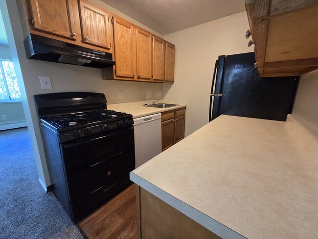 Photo - Summit Ridge Apartments