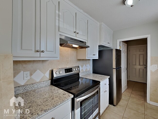 Photo - 32 Winesap Ln