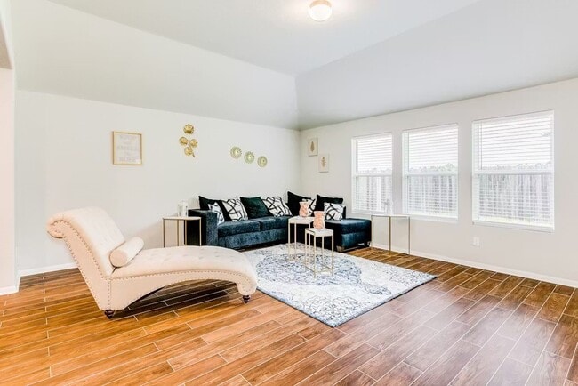 Photo - 7223 Foxwood Mist Trl