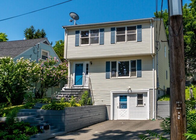 20 Smart St