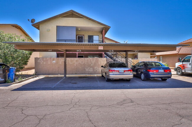 Building Photo - 2729 N Salem Unit 101