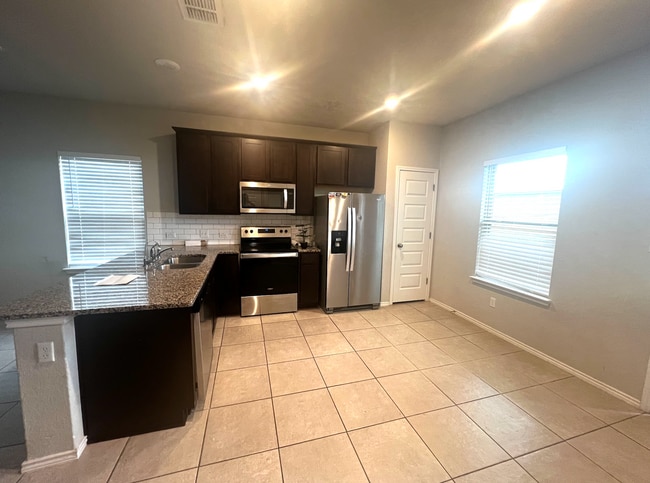 Photo - 7851 Abbey Pl