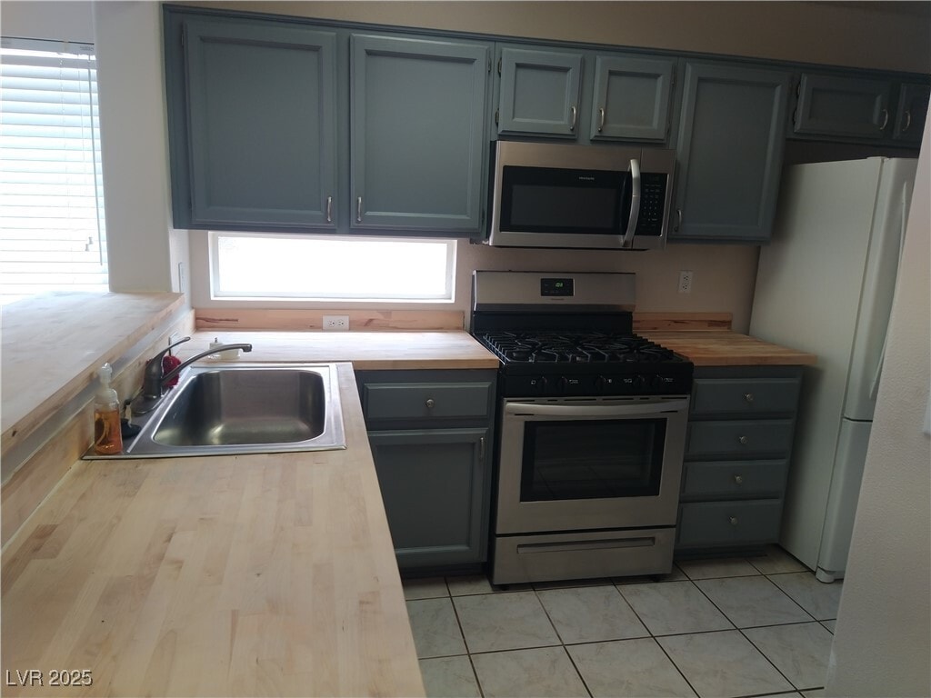 Photo - 508 Edgefield Ridge Pl Casa