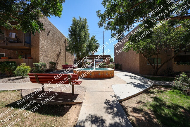 Photo - 5525 E Thomas Rd Unit I3