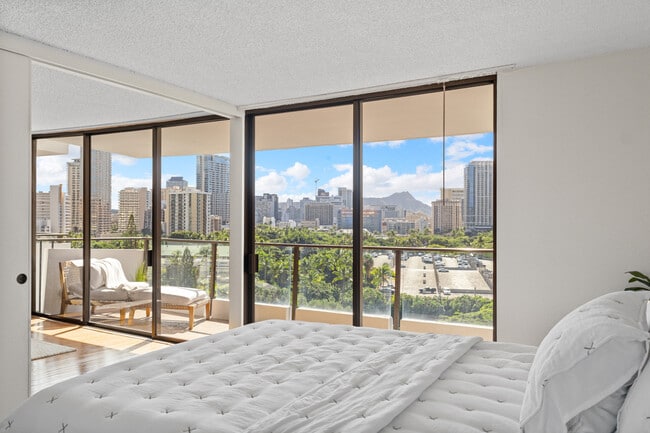 Photo - 1860 Ala Moana Blvd