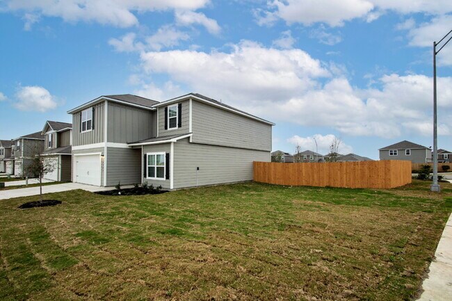 Photo - 10902 Chatham Ct