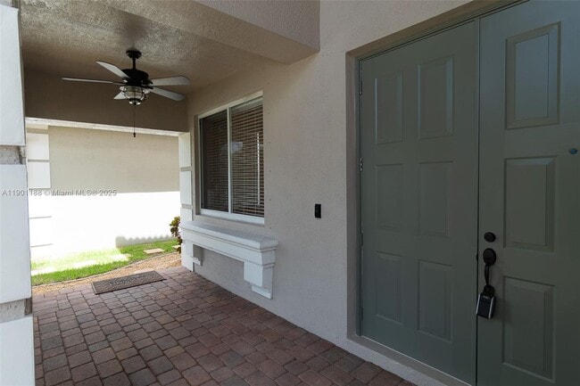 Photo - 9065 Silver Glen Way