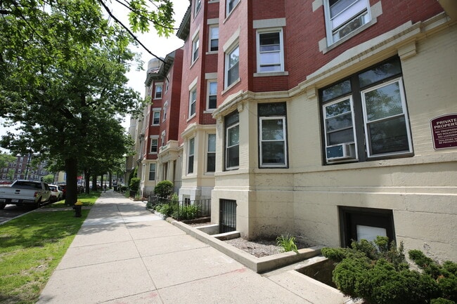 Photo - 1309 Commonwealth Ave Unit 2