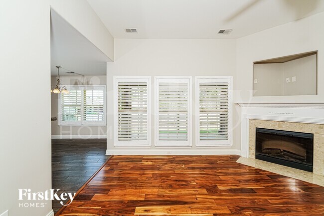 417 Rockview Trail