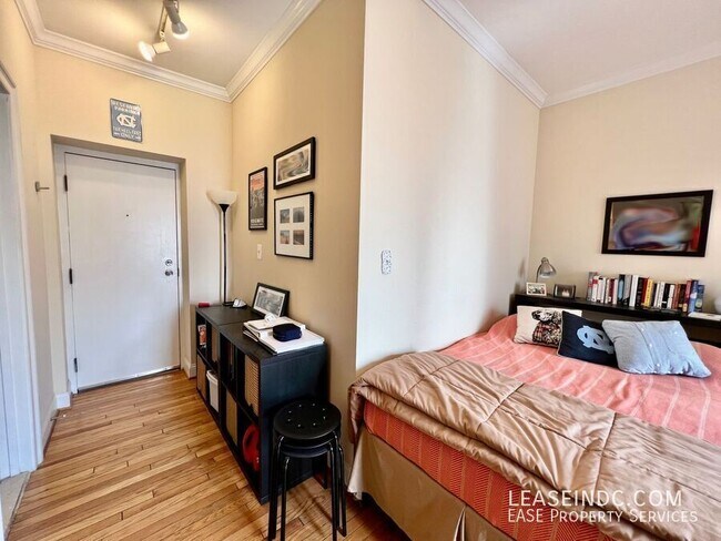 Photo - 1901 16th St NW Unit #204