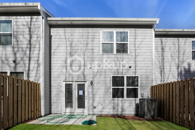 Photo - Fantastic 3bd/2.5ba home! Coming soon!