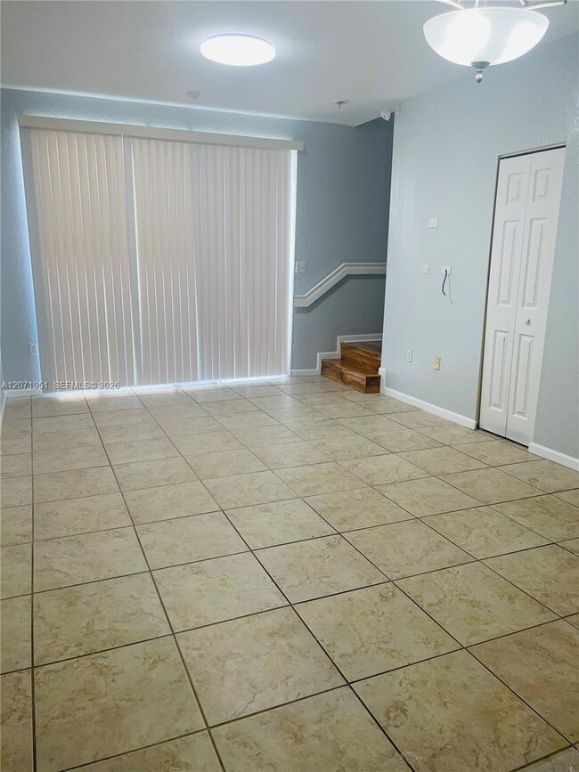 6364 Landings Way