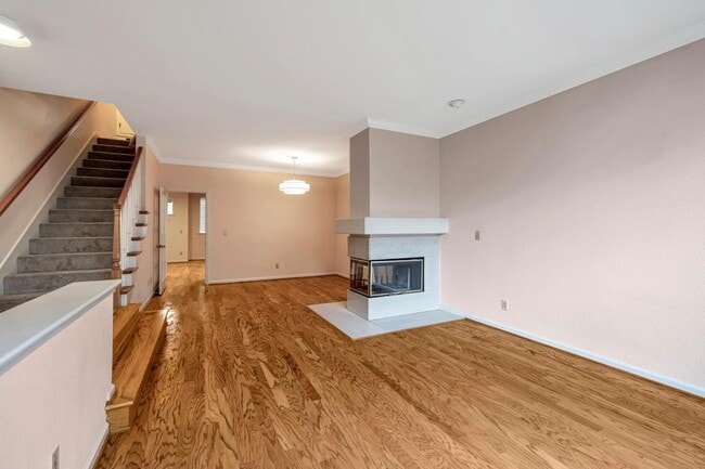 Photo - 3421 El Camino Real