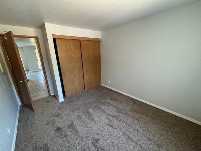 Mint Place Apartments