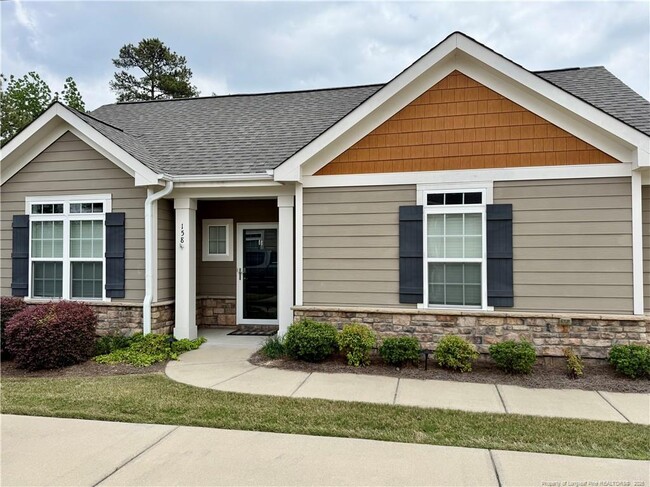 Building Photo - 158 Nandina Ct