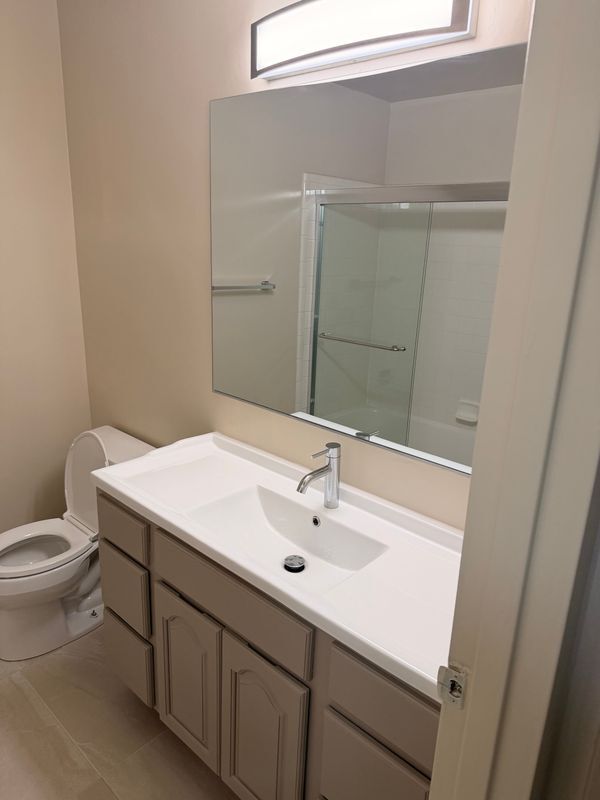 Photo - 525 N San Mateo Dr