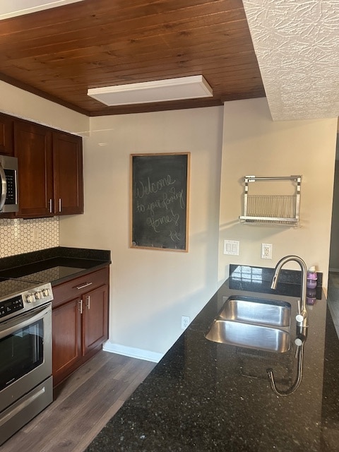 Photo - 361 W 5th Ave