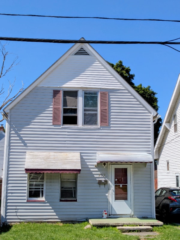 Building Photo - 2912 Saratoga Ave Rental