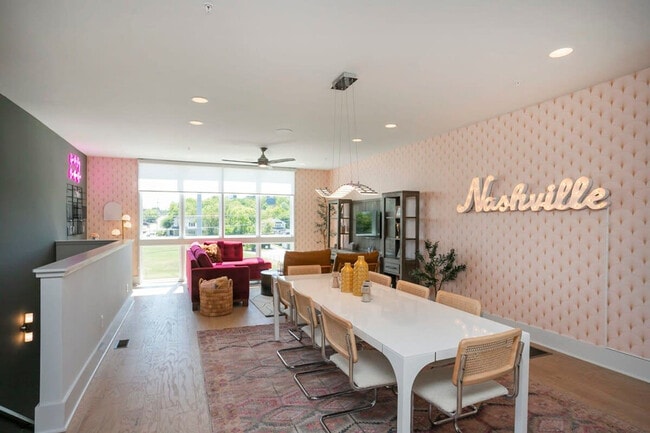 Photo - 400 33rd Ave N Unidad ID1302198P