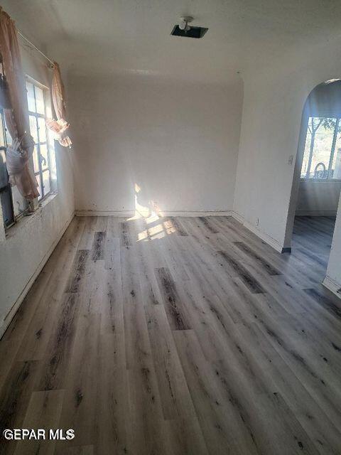 Photo - 905 NE Camp St