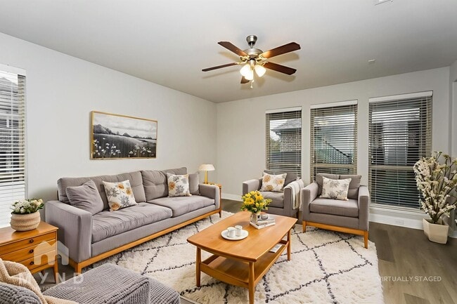 Photo - 120 Knight of Realm Blvd