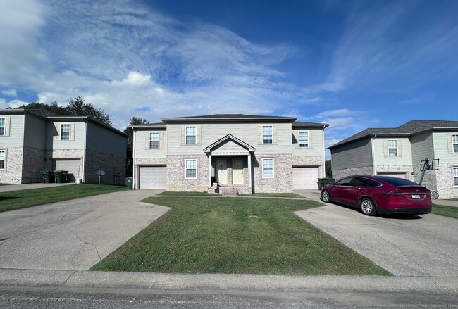 Building Photo - 1515 Copperfield Dr