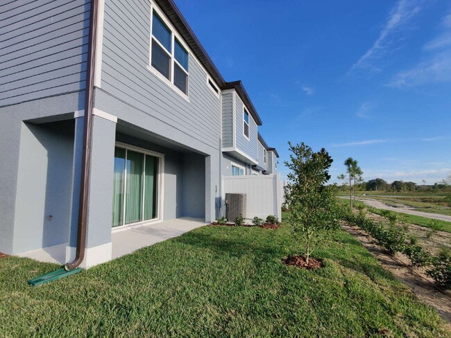 Photo - 5389 Elmview Xing