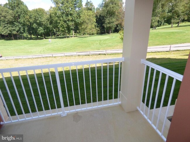 Building Photo - 10530 Resort Road Unit 105