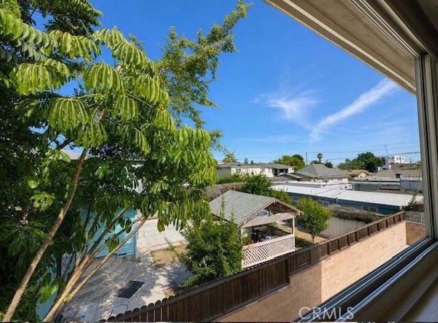 Photo - 1372 W 36th St Unidad 4