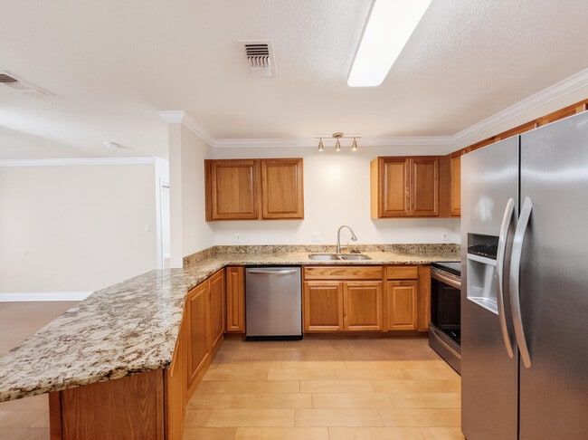 Photo - 806 Fairview Dr Unit B