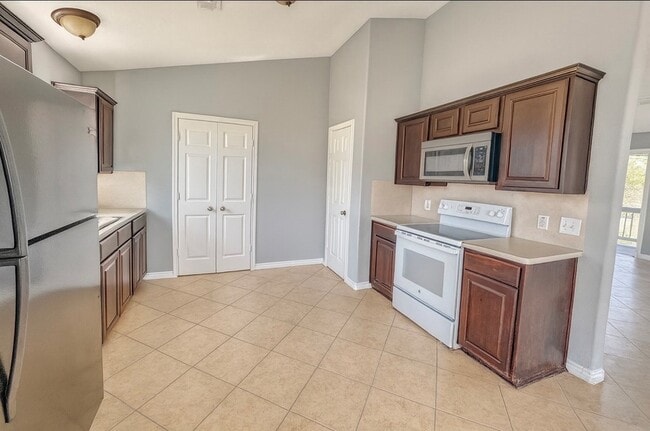 Photo - 1040 Darst Rd