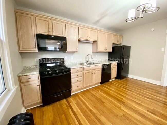 Photo - 5735 Phillips Ave Unidad Apartment 2