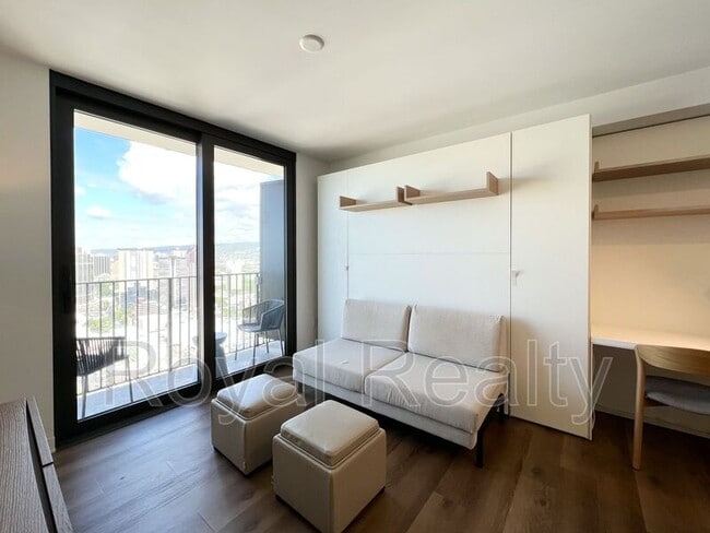Photo - 987 Queen St Unit Apt 3909