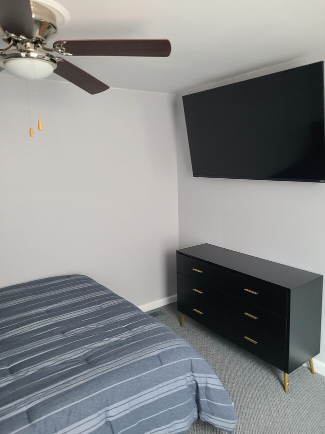 Photo - 2035 Spruce St