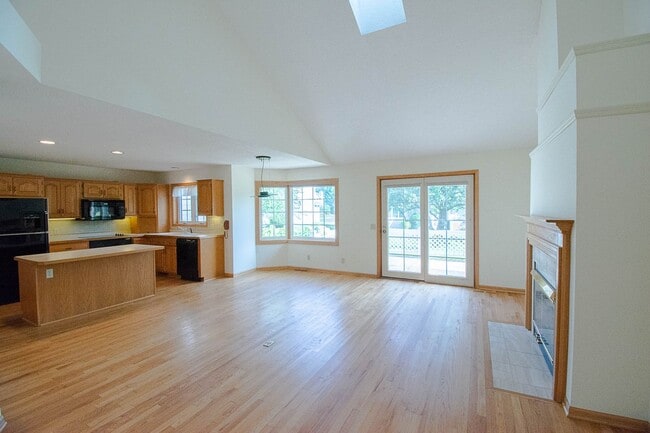 Photo - Beautiful Townhome in an Established Neighborhood