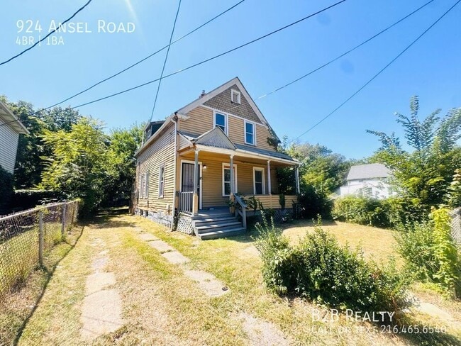 Photo - 924 Ansel Rd