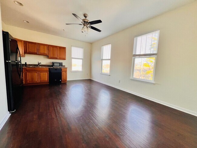 Photo - 1624 16th Ave S Unit 202