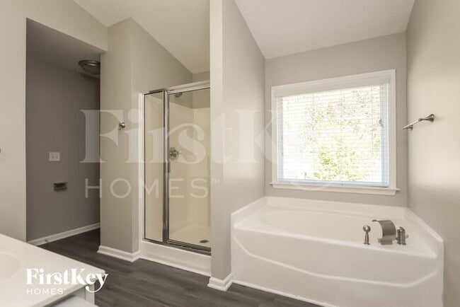 Photo - 5520 Stevehaven Ln