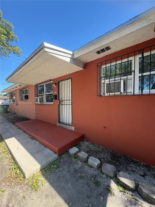 Photo - 920 NW 55th Ter