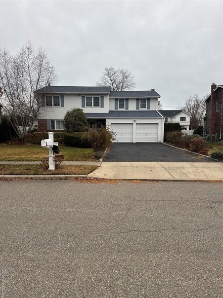 Photo - 15 Sherry Ln