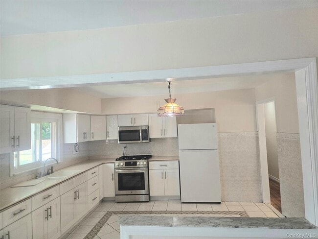 Photo - 581 Meacham Ave Unit 2nd Floor