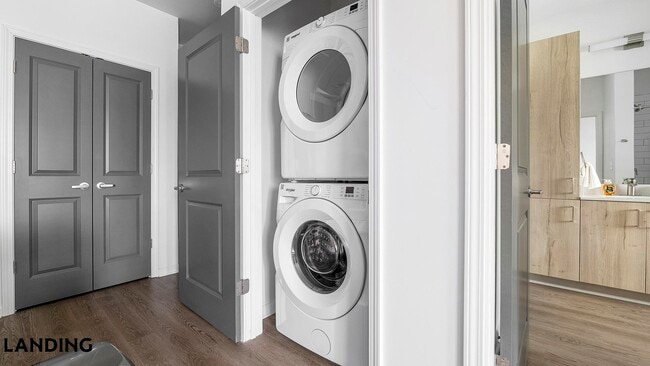 Photo - 2800 Milan Ct Unit 3225